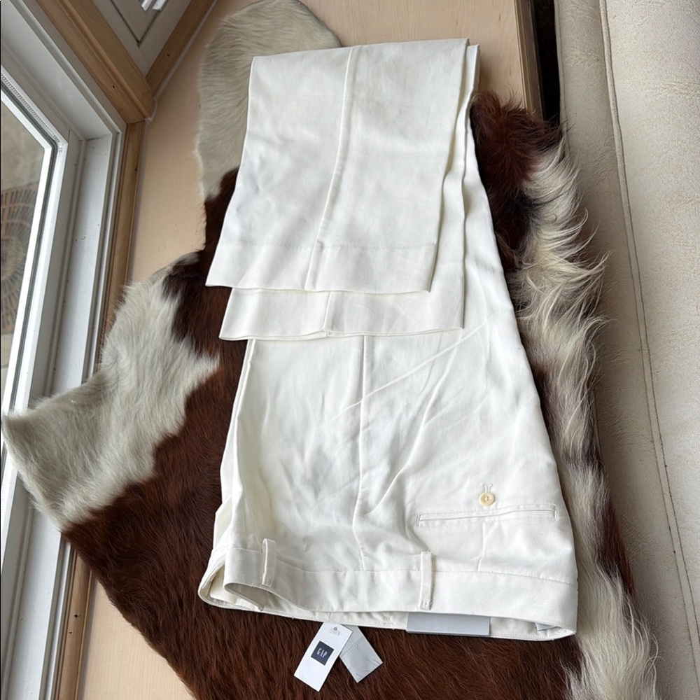 GAP Classic White Dress Flared Trousers Crisp Ivory 6R
